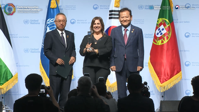 스트리밍코리아_온라인생중계_2024 UN Public Service Forum_수상2.PNG