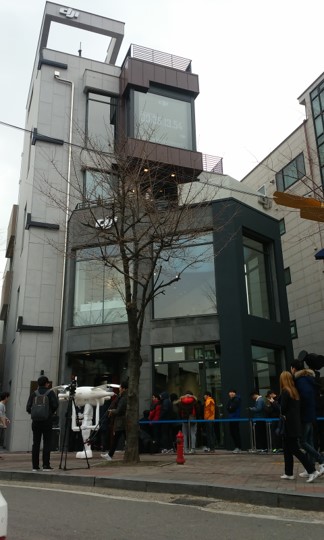 DJI 홍대 Flag Shop Grand Open 글로벌 생중계 라이브 스트리밍