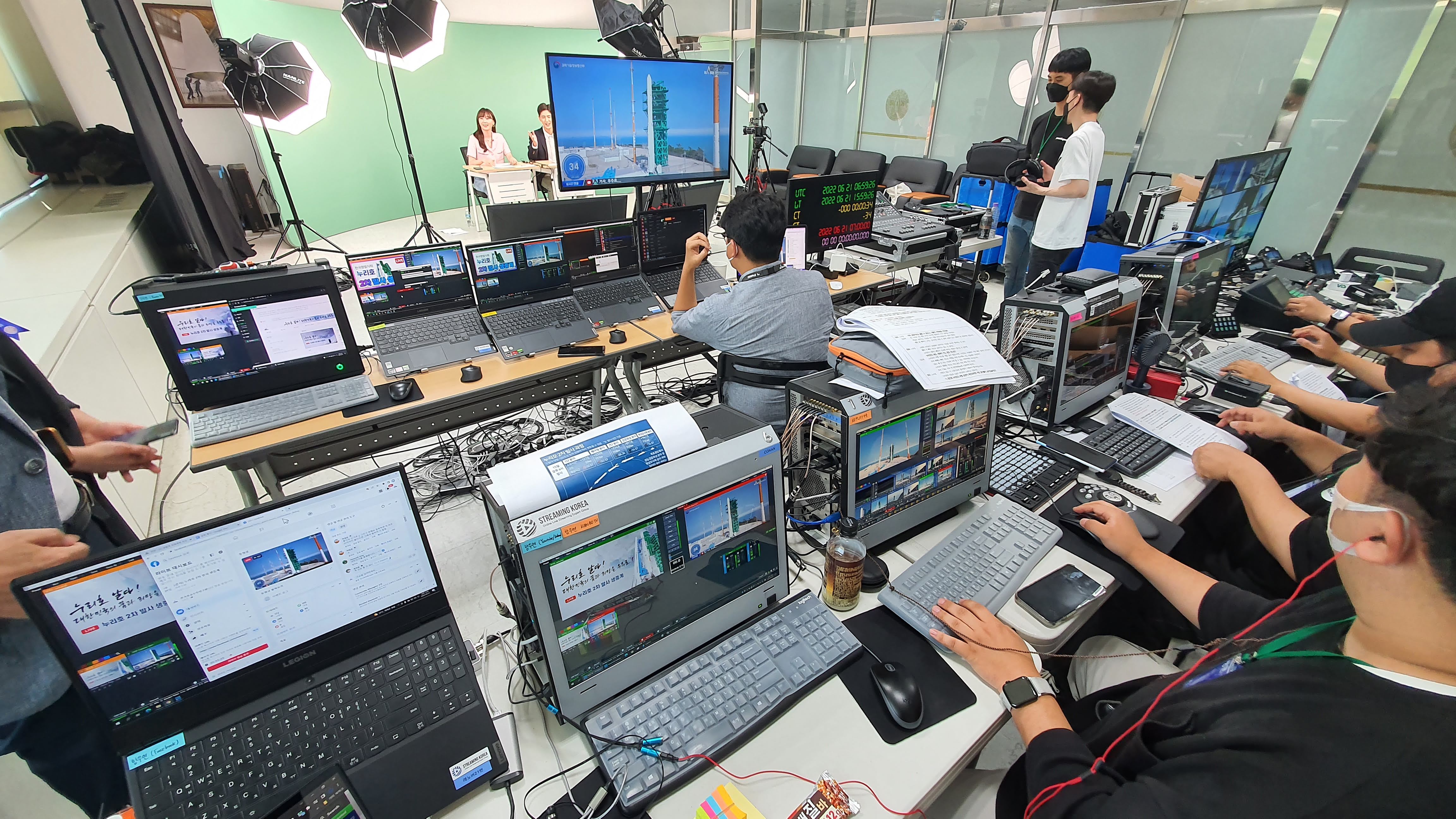 누리호2차 가상스튜디오 현장.png